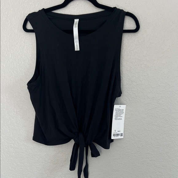 NWT Lululemon Time to Restore Tank In Black. Size 12 - Picture 3 of 10